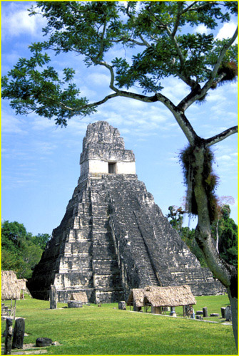 33 Tikal - Temple I
