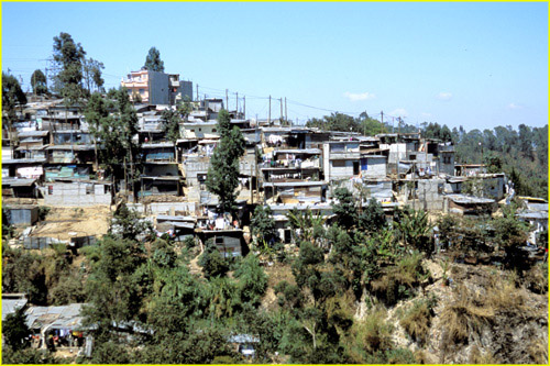 10j Guatemala  City - dwellings for less fortunate