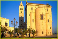 36 Doumo (cathedral) in Trani, Puglia