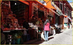 Mercado de Hechiceria (Witches' Market) in La Paz