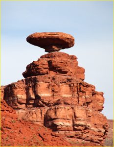 Mexican Hat Rock, Utah