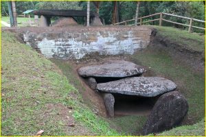 Another example of tomb area in the back of the mound, San Agustin