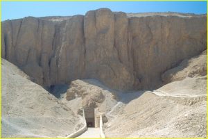 Tomb of Monthuhirkhopshef (left) and Tuthmosis IV, Valley of the Kings near Luxor