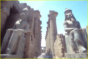 Statues of Ramses II and Colonade of Amenhotep III, Luxor Temple