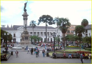 Independence Square, Quito