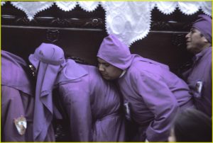 Antigua procession - under the burden