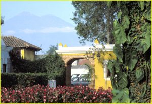 Antigua - courtyard of Villa Coloniales