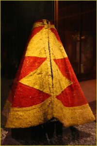 Royal cape from bird's feathers, Bishop Museum, Honolulu