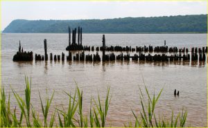 Moonscape on Hudson
