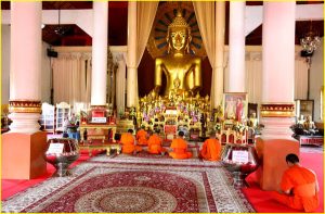 Monks in Wat Phra Singh, Chiang Mai, Thailand