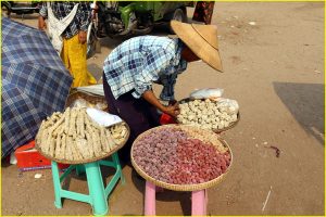Street vendor, Myanmar