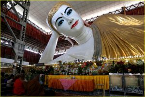 Colossal reclining Buddha, Kyauk Htat Gyi Pagoda, Yangon, Myanmar