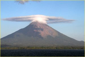 Volcan Concepcion on Omepete Island