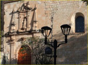 Facade of the Iglesias de Santo Domingo