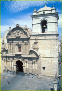 Church la Campania, Arequipa