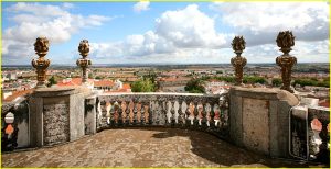 On the roof balcony of Evora's Cathedral