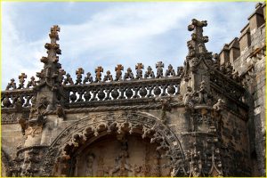 Parapet of Grate Cloister in Templars Convento de Cristo, Tomar