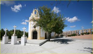 Chapel and Aqueduto da Amoreira, Elvas