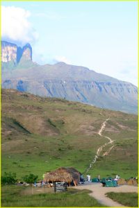 Camp at Roraima base