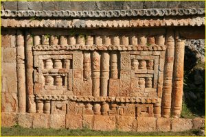 Western facade of el Arco, Labna
